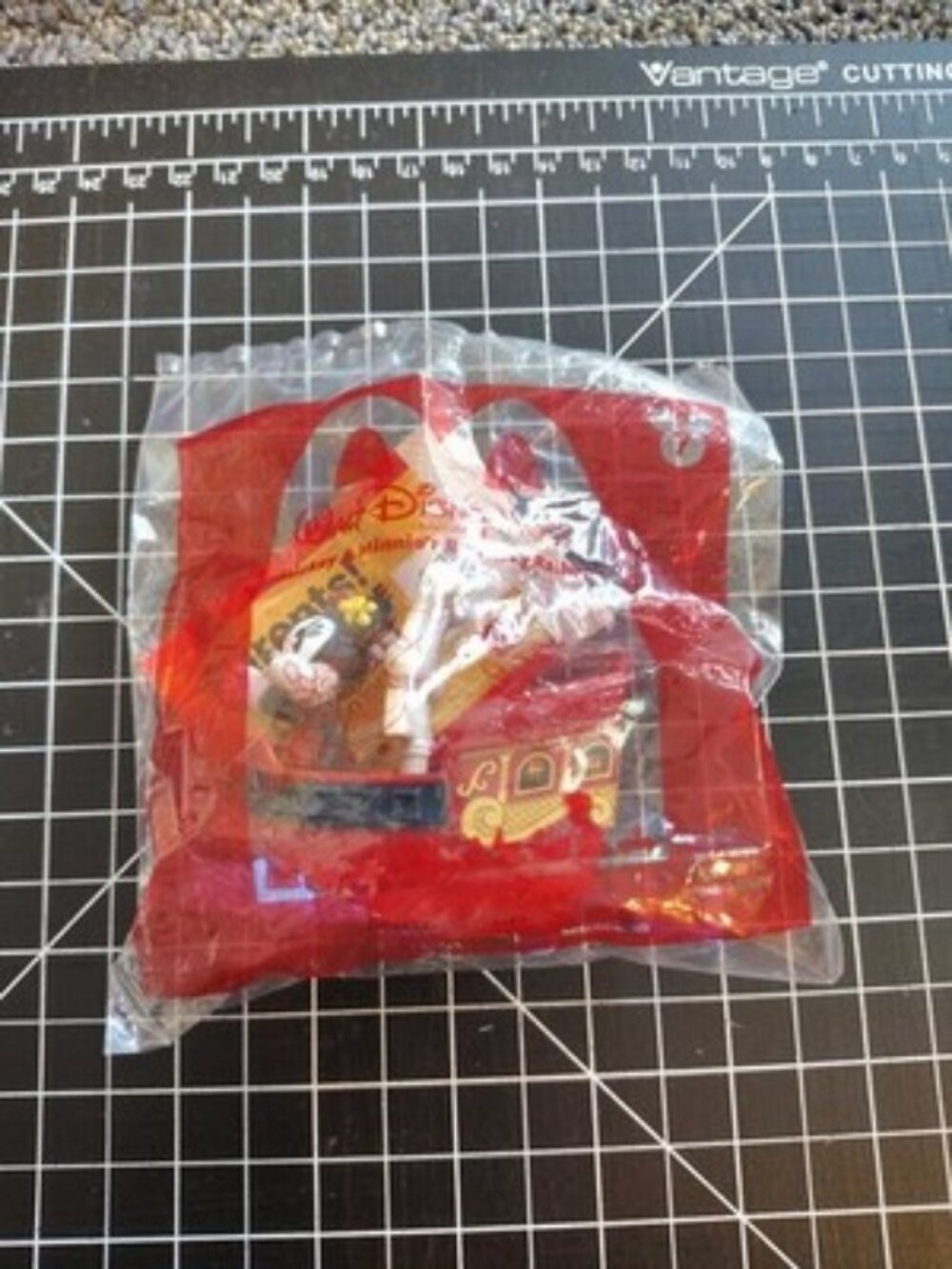 McDonald's 2020 Walt Disney World Runaway Railroad # 7 Minnie Mouse At The PoTC